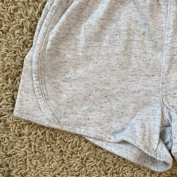 Nike | Navy Tee and Gray Shorts Set - Picture 8 of 10